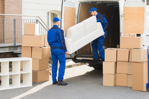 A local removal truck service serving Kingston upon Thames and nearby areas