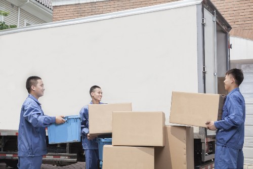 Final stage of a smooth Kingston upon Thames move