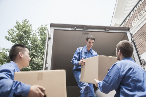 Professional moving van support for Kingston upon Thames customers