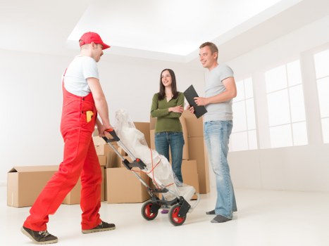 Local house moving service operating in Kingston upon Thames streets